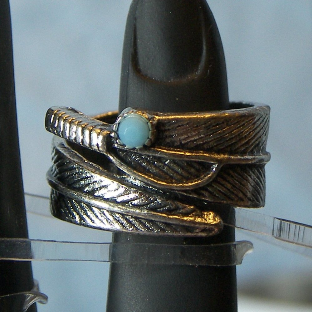 Adjustable Feather Ring - image 1